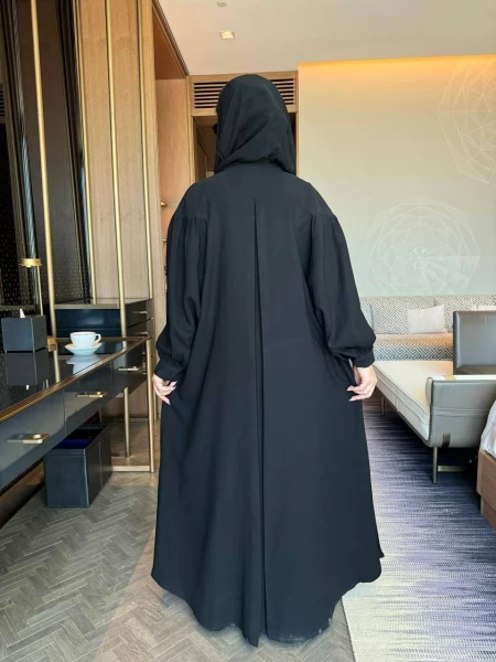 Abaya in black color IB232